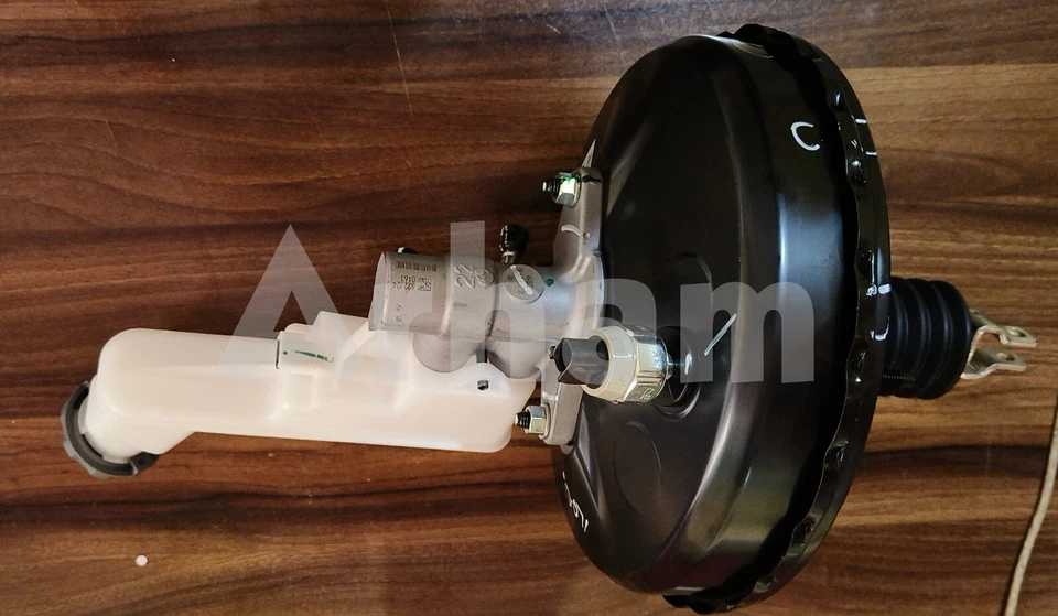 Suzuki Genuine Brake Master Cylinder Assembly For CIAZ 2014-18 OEM -51000M79ML0  - Image 2 of 4