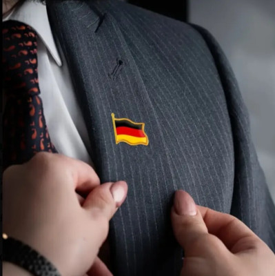 DEUTSCHLAND Deutsche Metall Flagge Anstecknadel Abzeichen Deutschland MEHRFACHKAUFRABATT UK
