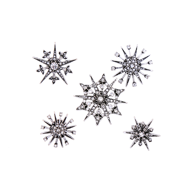 Broche flocon de neige argenté vintage pour sublimer votre robe de mariée rétro XZ21