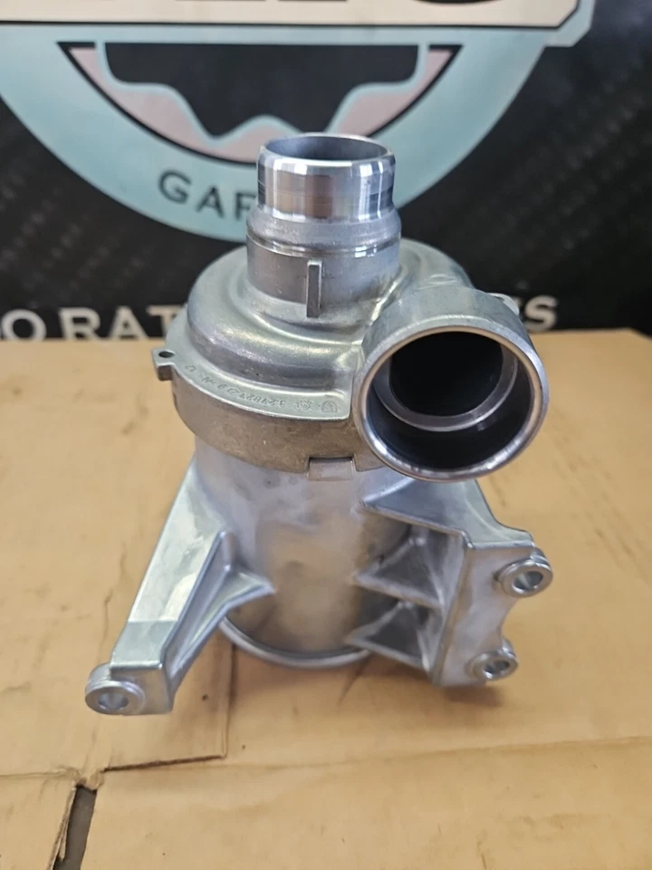 Conjunto de bomba de agua refrigerante 16-24 Volvo S60 S90 V60 V90 XC60 XC90 31368715 Foto 4 de 4