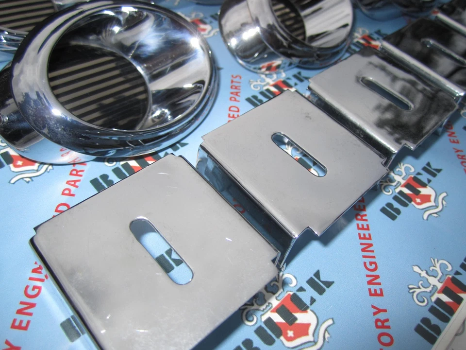 Buick Special 1953, Super, Roadmaster guardabarros delantero orificios de buey conjunto de 6 Ventiport Foto 4 de 4