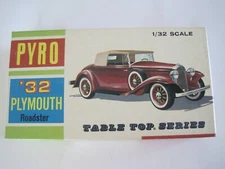 Pyro 1932 Plymouth Roadster 1/32 Scale Model Table Top W/ Instructions 1967