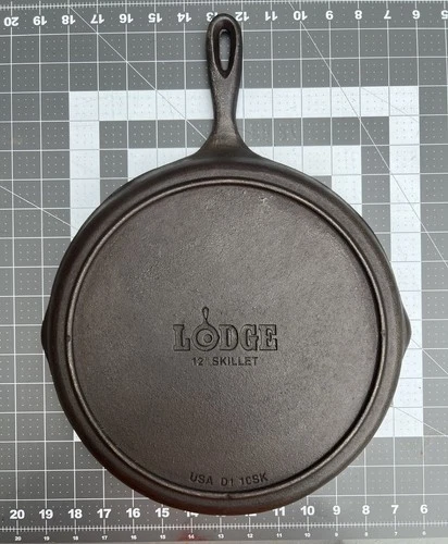 LODGE Cast Iron 12" Skillet #10 SK with 3 Notch Heat Ring USA Vintage