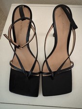 Sandalo Bottega Veneta con cinturino elasticizzato taglia 38 LEGGI***