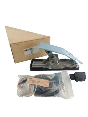 NEW GENUINE Williams WM-526 electronic accelerator pedal 351599