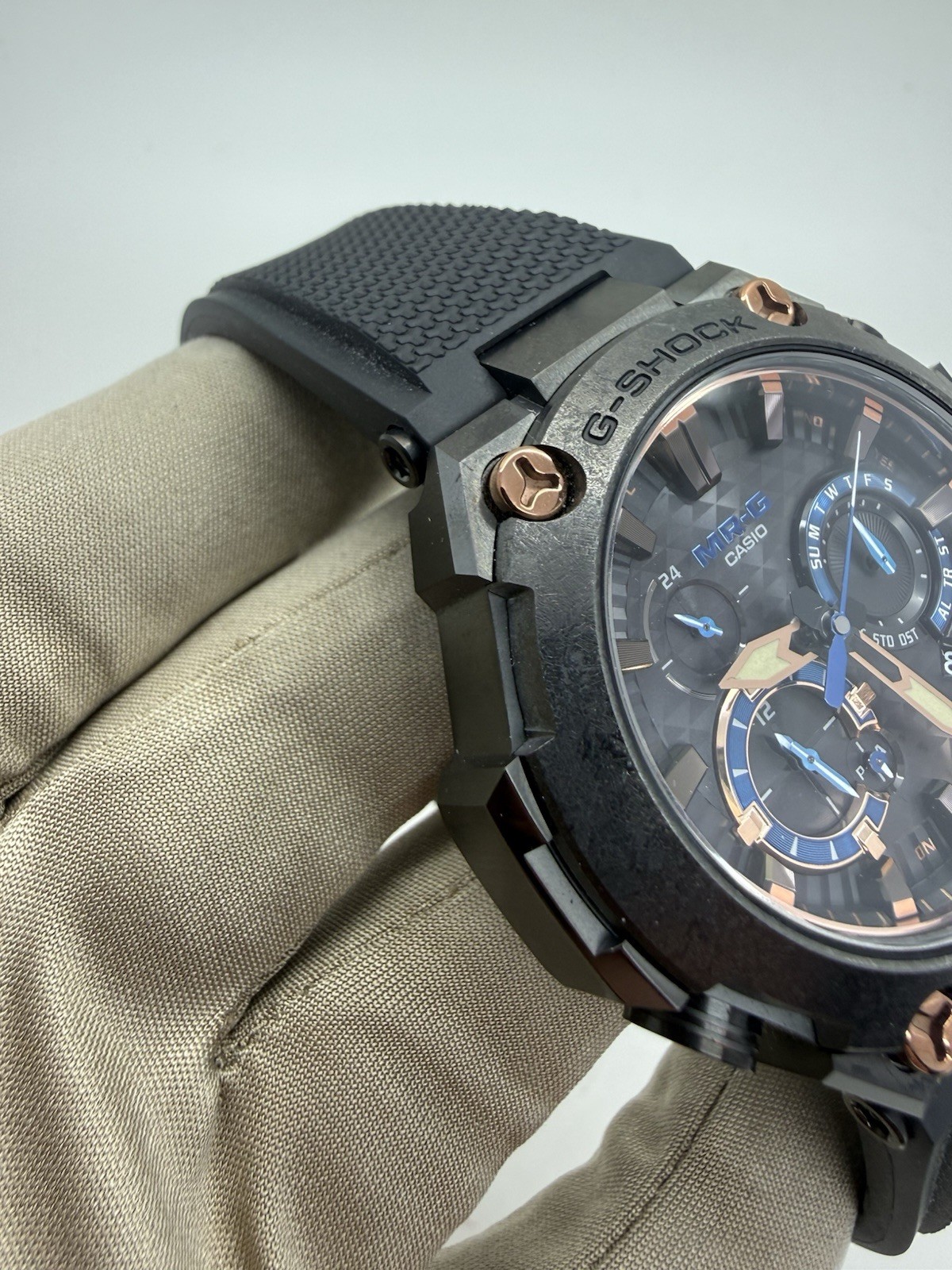 G-Shock MRG 49mm Titanium Rubber Quartz Blue Black Watch MRG-B2000R-1AJR w/ Box image 4