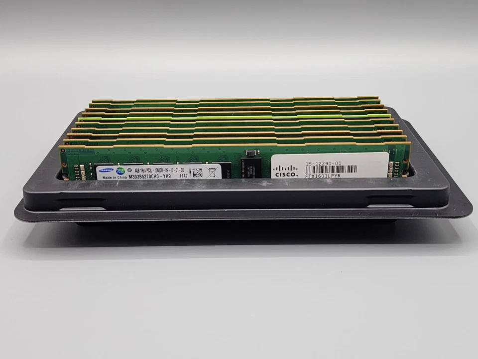 Lot of 12 Samsung 4GB DDR3L PC3L-10600R ECC Registered RDIMM Server Memory 1Rx4 - Image 2 of 4