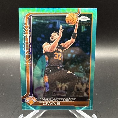 2025-26 Topps Chrome Update Karl-Anthony Towns #21 Aqua Refractor /299 Knicks