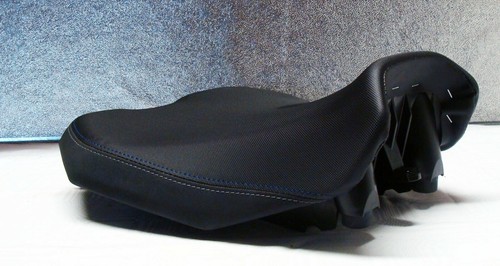 Asiento original YAMAHA MTT 850 Tracer 900 RN57 asiento conductor delantero rider seat EXCELENTE - Imagen 2 de 10