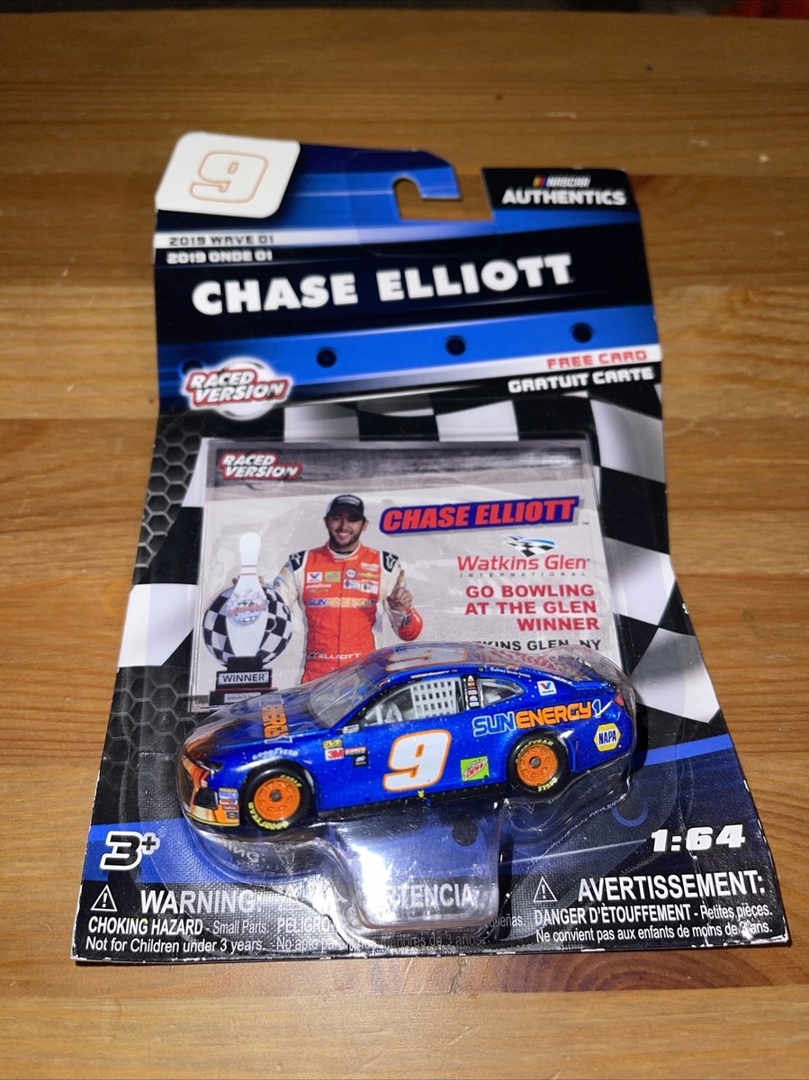 Chase Elliott #9 Watkins Glen 2018, NASCAR Authentics 2019 Wave 1/64  Die-Cast