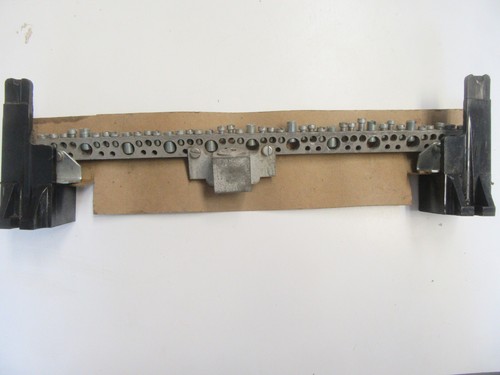 Floating Neutral Ground Bar Grounding Bar (1) 200slot Plus (11) 100 Amp Slots - Picture 2 of 3