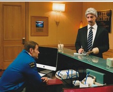 * TONY HALE * signed autographed 8x10 photo * VEEP * 5
