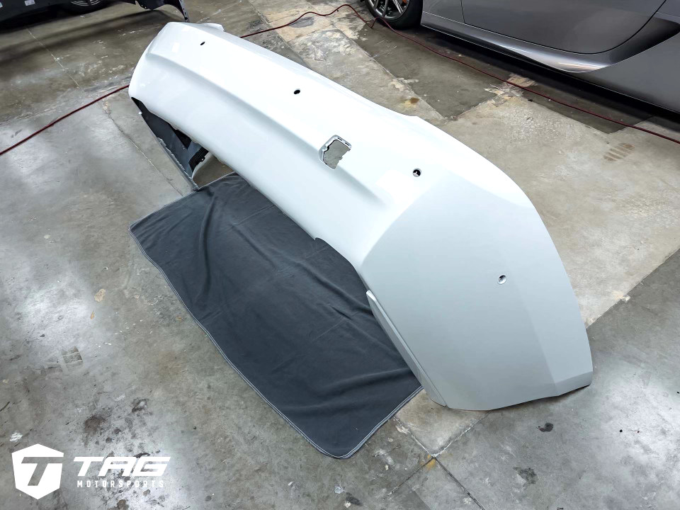 OEM Rear Bumper for 21+ Rolls-Royce Ghost EWB (Hidden Tailpipes)