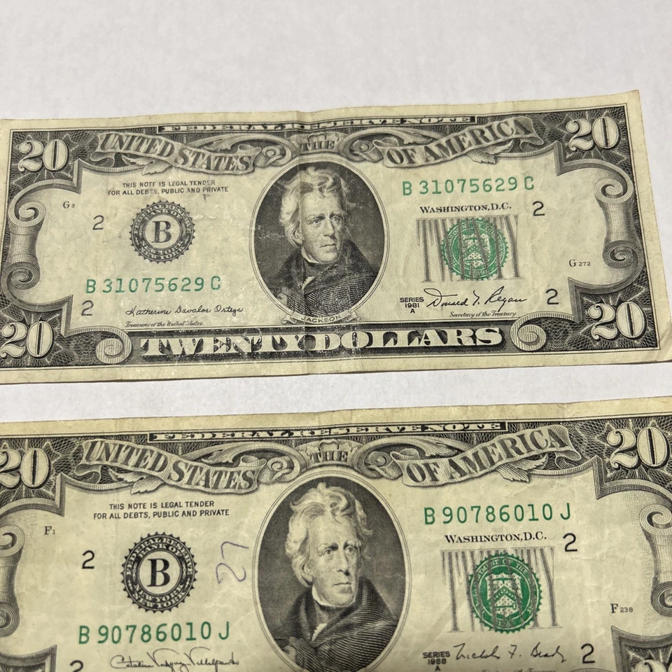 $20 Dollar Bills Lot of 2 1981, 1988 Old design small face Circulated Free Ship - Image 2 of 4