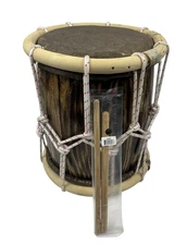 Profesional Tambora De Soga Tipica 15” X 17” República Dominicana. Palo Incluido