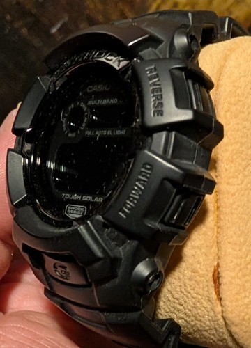 LOT of 5 Men's Watches (2) Nixon (2) G-Shock (1) Kenneth Cole + Display Case - Picture 10 of 24
