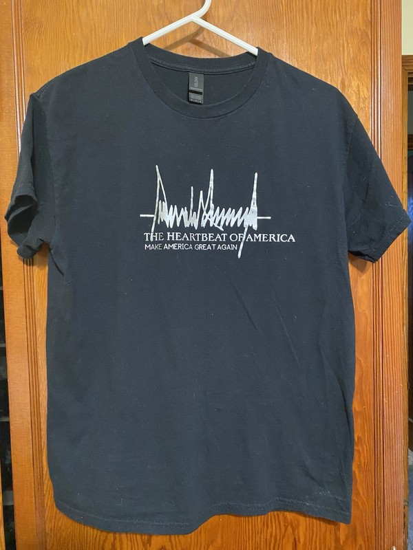 Donald Trump 2025 Autograph t-shirt The Heartbeat of America, Make America Great