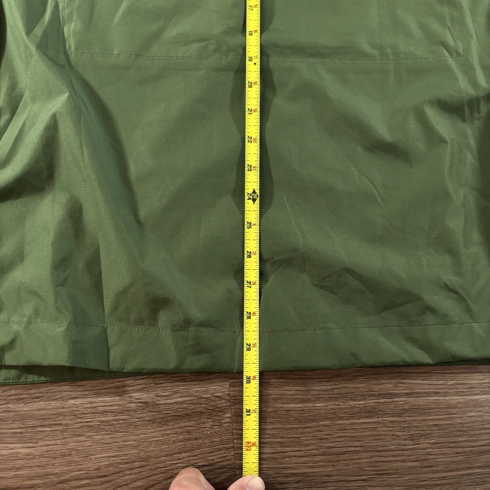 Hunter x Target Rain Jacket Men's Size Medium Green Hood Storage Pouch Pullover - Image 4 of 4