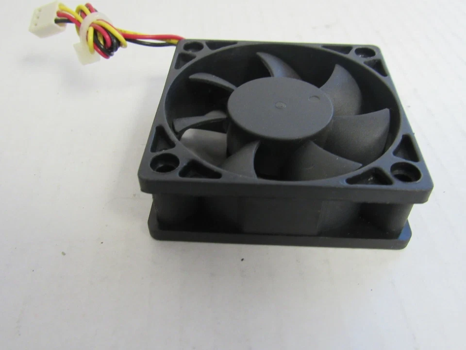 TITAN TFD-6020M12B DC 12V 0.17A COOLING FAN - Image 3 of 4