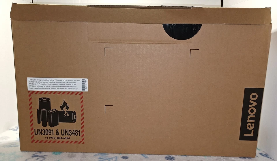 1 Empty Lenovo laptop box that comes with original packing - Image 4 of 4