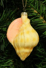 HAND BLOWN GLASS CONCH SHELL SEASHELL COASTAL NAUTICAL CHRISTMAS TREE ORNAMENT