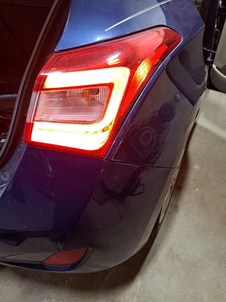 2014-2017 Hyundai Elantra Gt Right Passenger Led Tail Light Oem