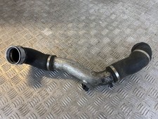 BMW 5 E60 E61 2005 Diesel 130kW Schlauch Leitung Ladeluftkühler 7798101