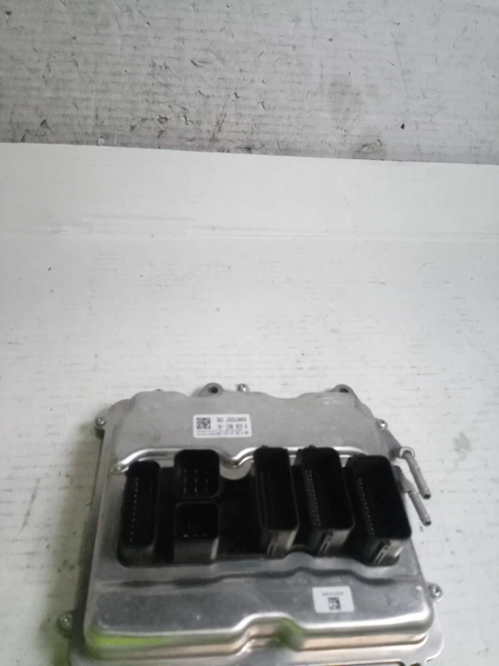Used Engine Control Module (ECM) fits: 2015 Bmw X5 Electronic Control Module 4.4 - Image 2 of 4