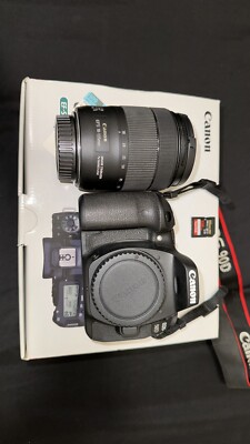 Canon EOS 90D EF-S18-135mm f/3.5-5.6 IS USM Lens Kit