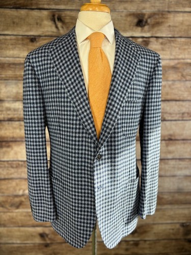 NWOT Cesare Attolini Wool Blazer Size 44 (54 EUR) or 42 bs77