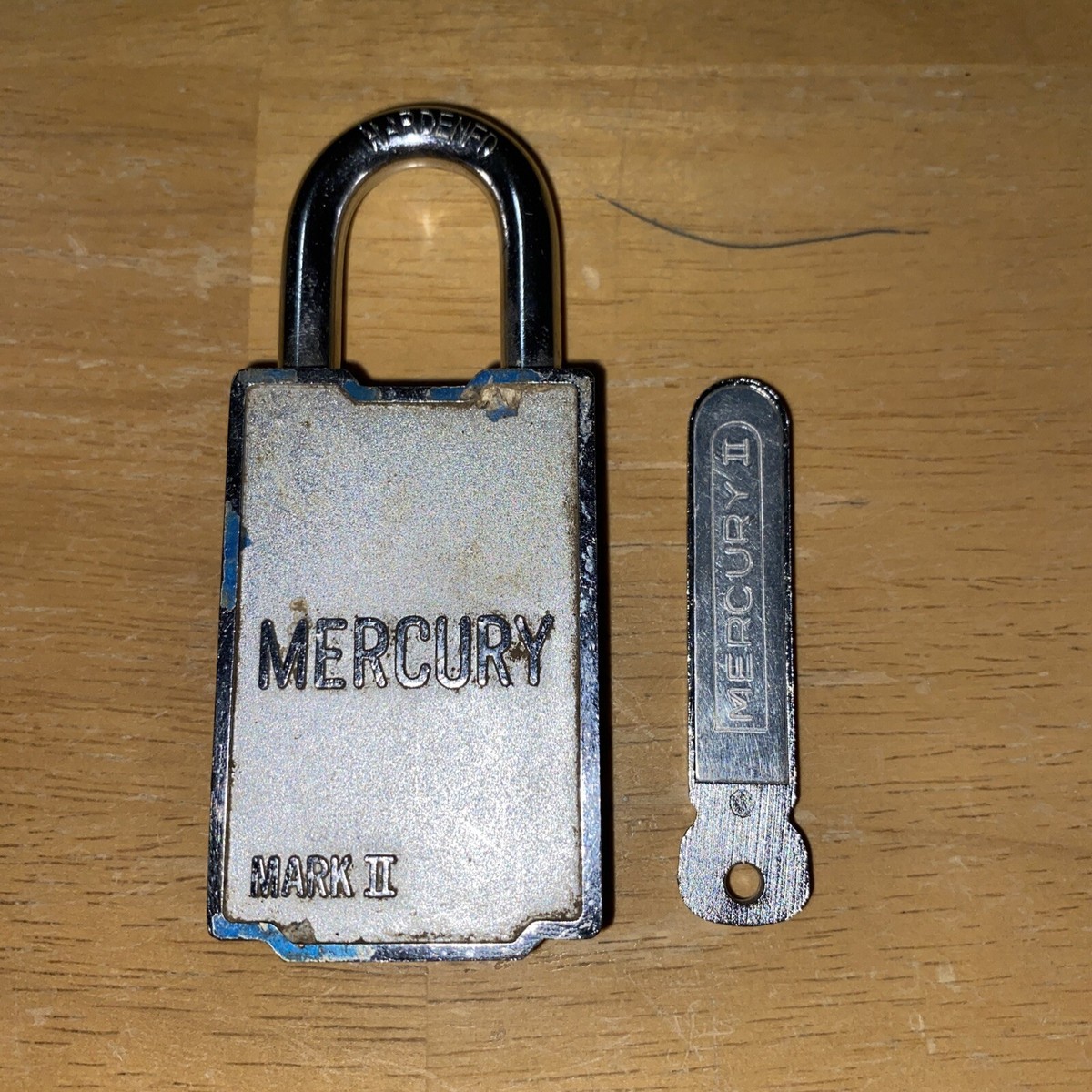 VINTAGE MERCURY MARK II MAGNETIC LOCK PADLOCK W KEY UNUSUAL LOCK
