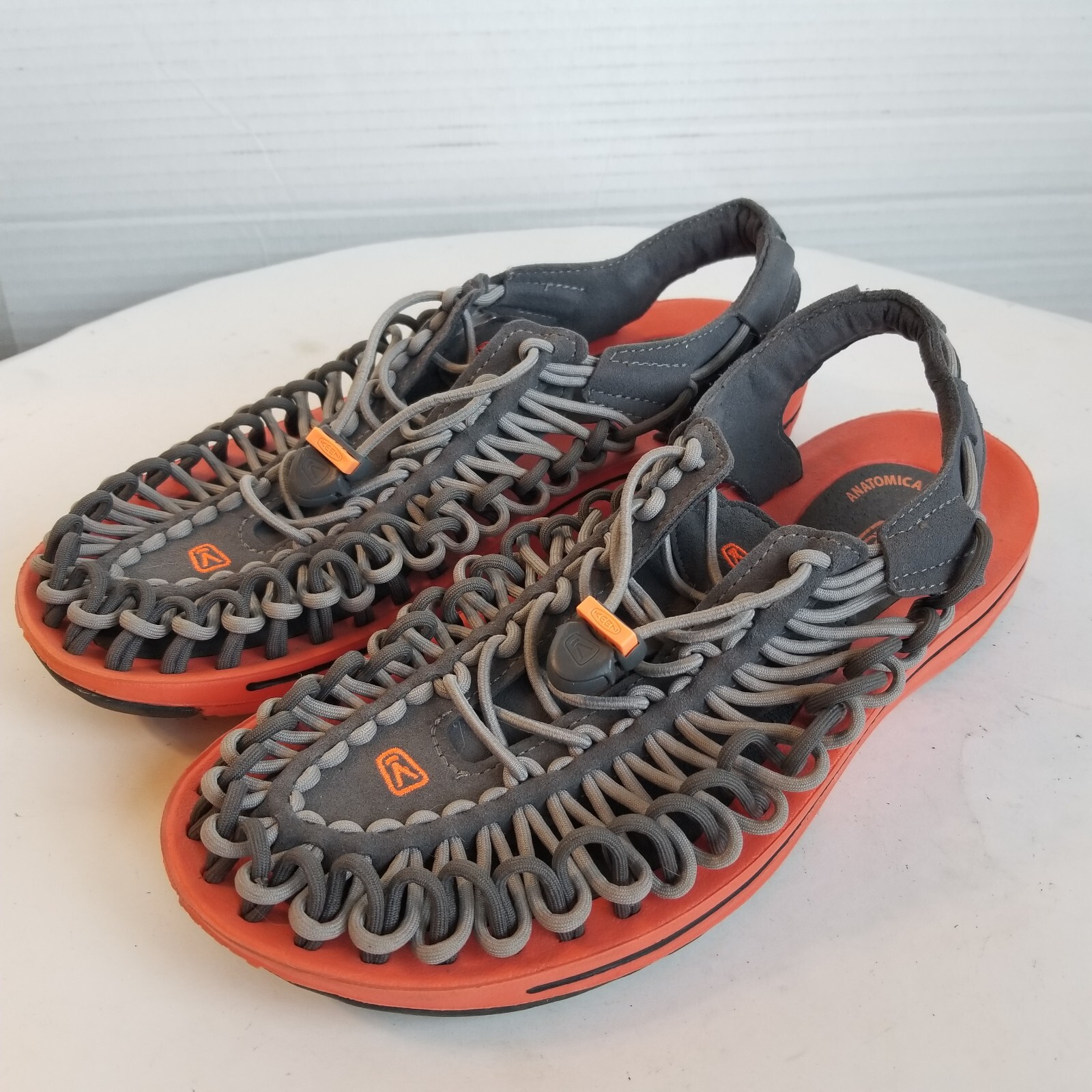 Sandali Keen Uneek in corda intrecciata grigio arancione scarpe da passeggio comode donna 9 5