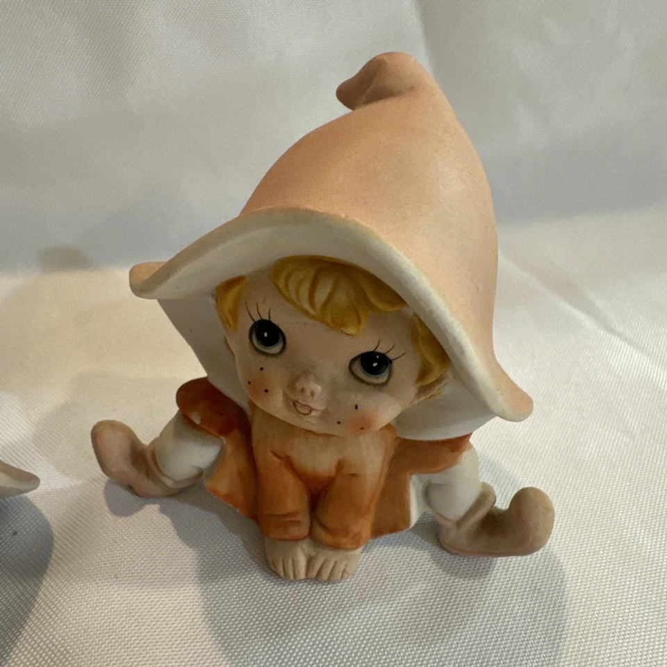 Set of 2 Homco Pixie Elves Elf Figurines #5213 Ceramic Porcelain QDJE2 - Image 3 of 4