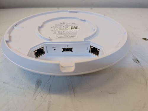 Unifi UAP-AC-PRO-GEN2 Firmware 6.6.77 Access point *Factory Reset NO MOUNT - Picture 4 of 5