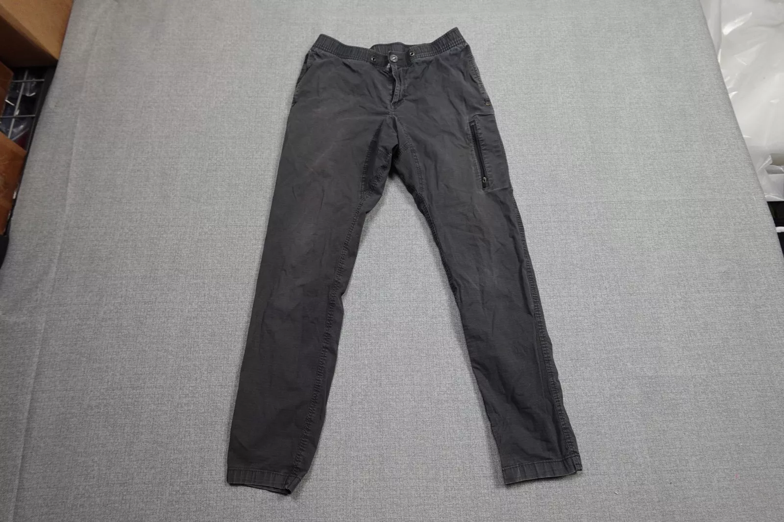 vuori ripstop organic cotton tapered outdoors sweatpants