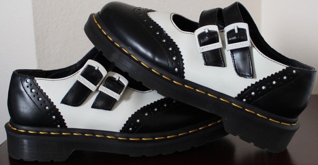 doc martens adena
