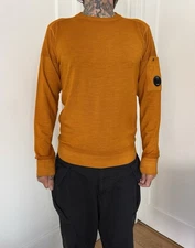CP Company Men's MERINO WOOL CREWNECK LENS SWEATER Size 48 Medium 