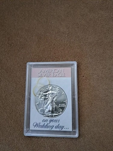 2016 1 Oz Silver American Eagle BU. Buyer pay actual postage.