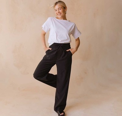 Albion Audrey Trouser Black Wide Leg Pants In Medium Petite