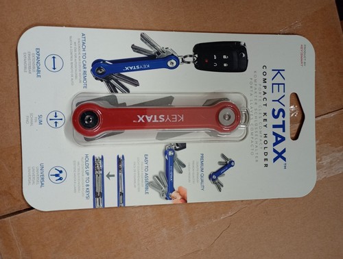 KeySmart - Aluminum Compact Key Holder and Keychain Organizer - Red