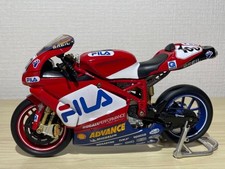 Minichamps 1/12 Ducati 999R F03 #100 Hodgson