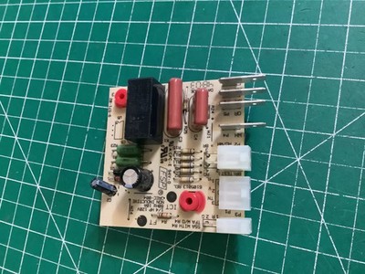 Whirlpool Kenmore 6105013 Refrigerator Control Board AZ171275 | NR2611