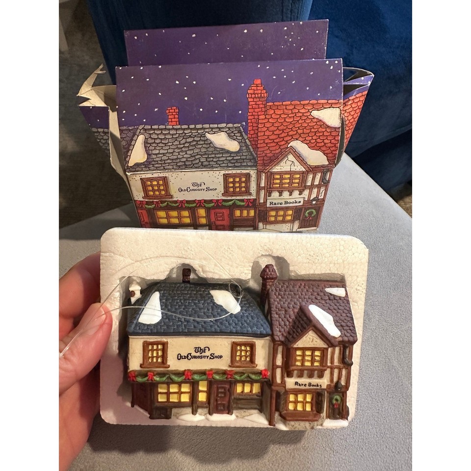 Dept 56 Dickens Village The Old Curiosity Shop Ornament Rare Books Ceramic Boxed