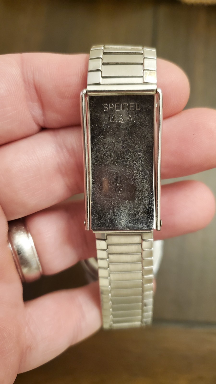 Bercona Automatic Shock Resistant Watch - image 5