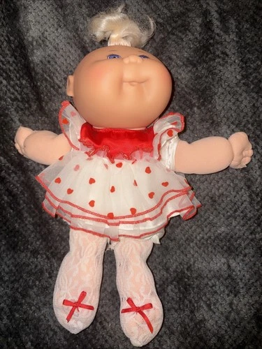 Cabbage Patch Kids From Avon Red & White Valentine Party Dress Mattel 1990