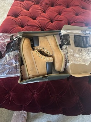 Timberland Wheat Field Boot 2- Size 8 Left