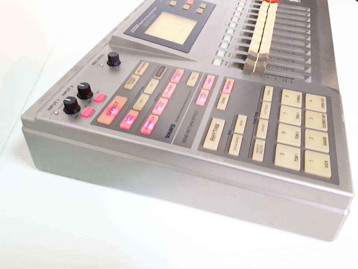 ZOOM MRS-1044 Multi Track Recording Studio Digital Audio