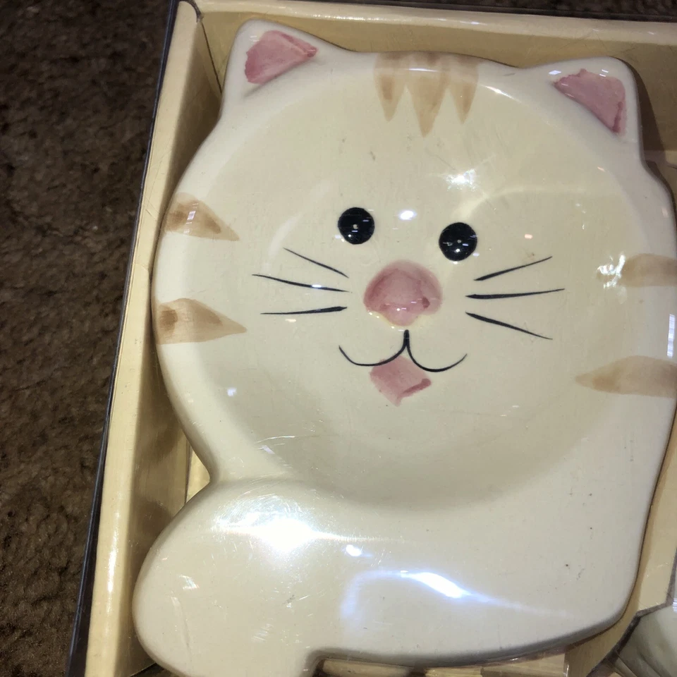 Juego de alimentación de cerámica (gatos) Loving Pets 2 piezas nuevo en caja Foto 2 de 4