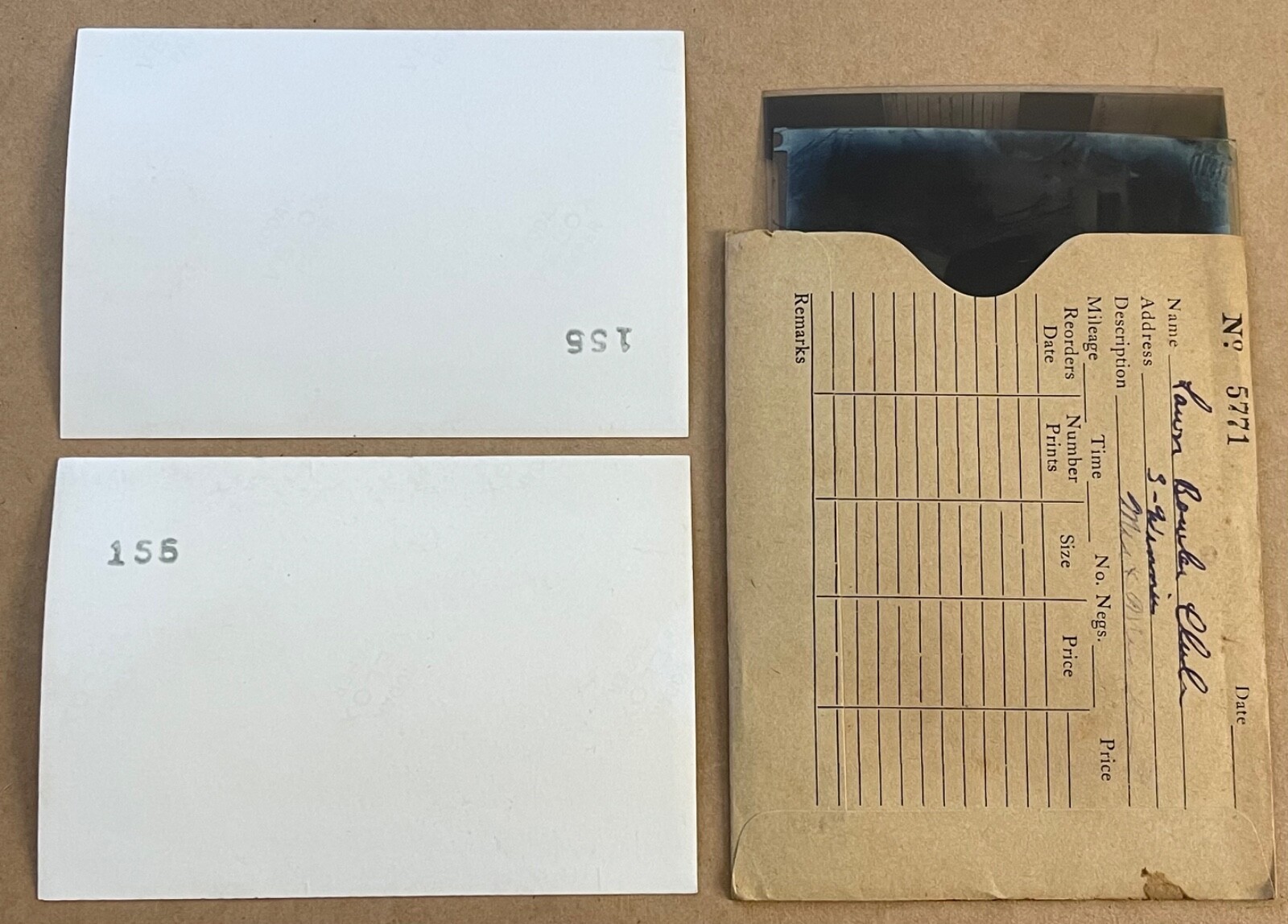 VTG B&W PRESS PHOTOS & Negatives 1950s Sports LAWN BOWLING TEAM Group RARE COA