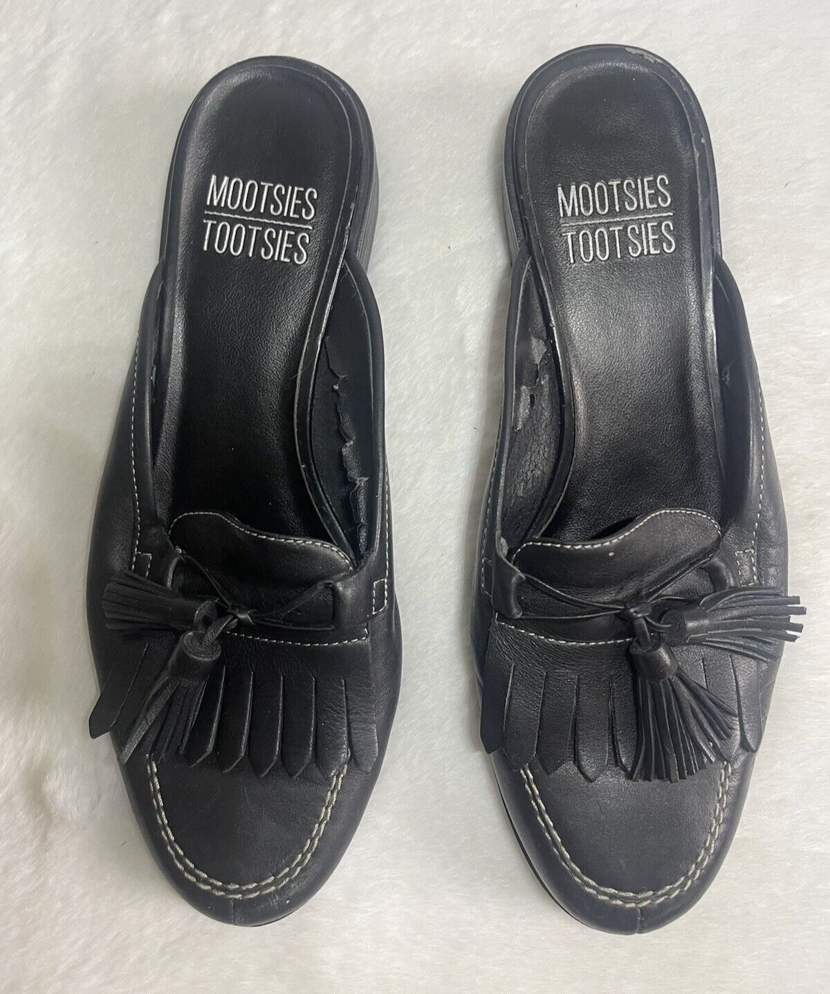 Mootsies Tootsies Ladies Black Leather Slip On Tassel Size 6 Casual